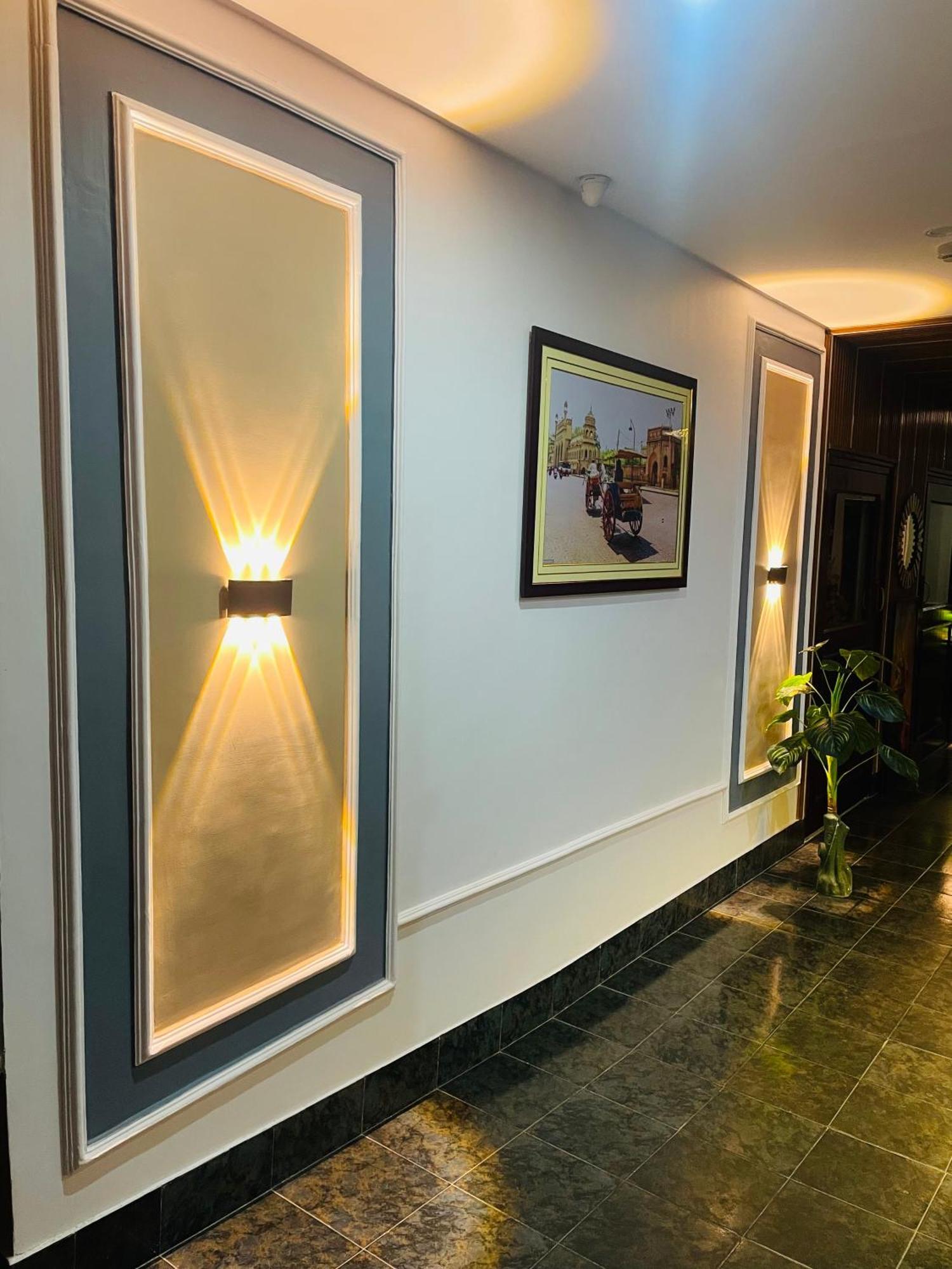 The Royal Presidency Inn Lucknow Ngoại thất bức ảnh