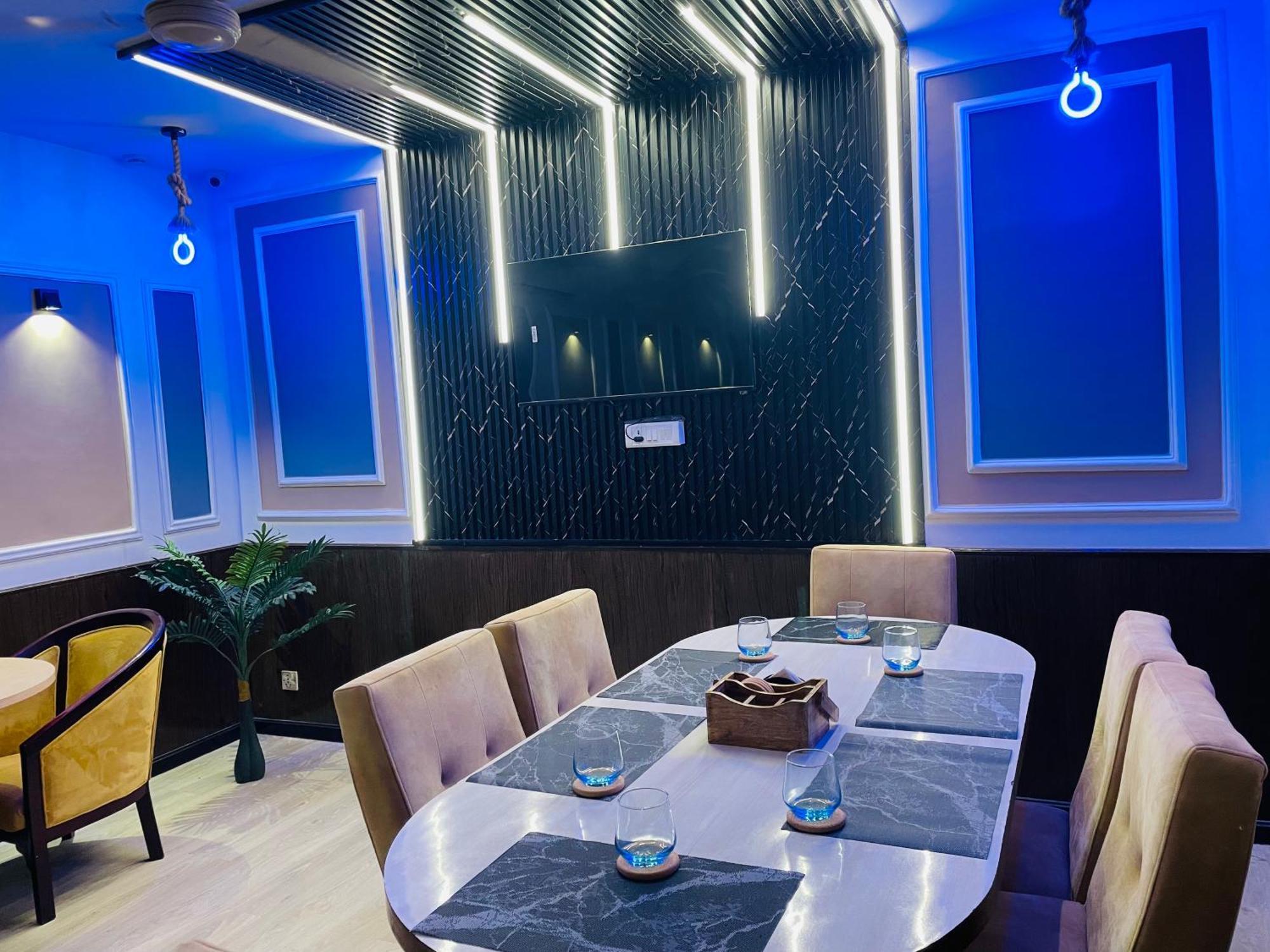 The Royal Presidency Inn Lucknow Ngoại thất bức ảnh
